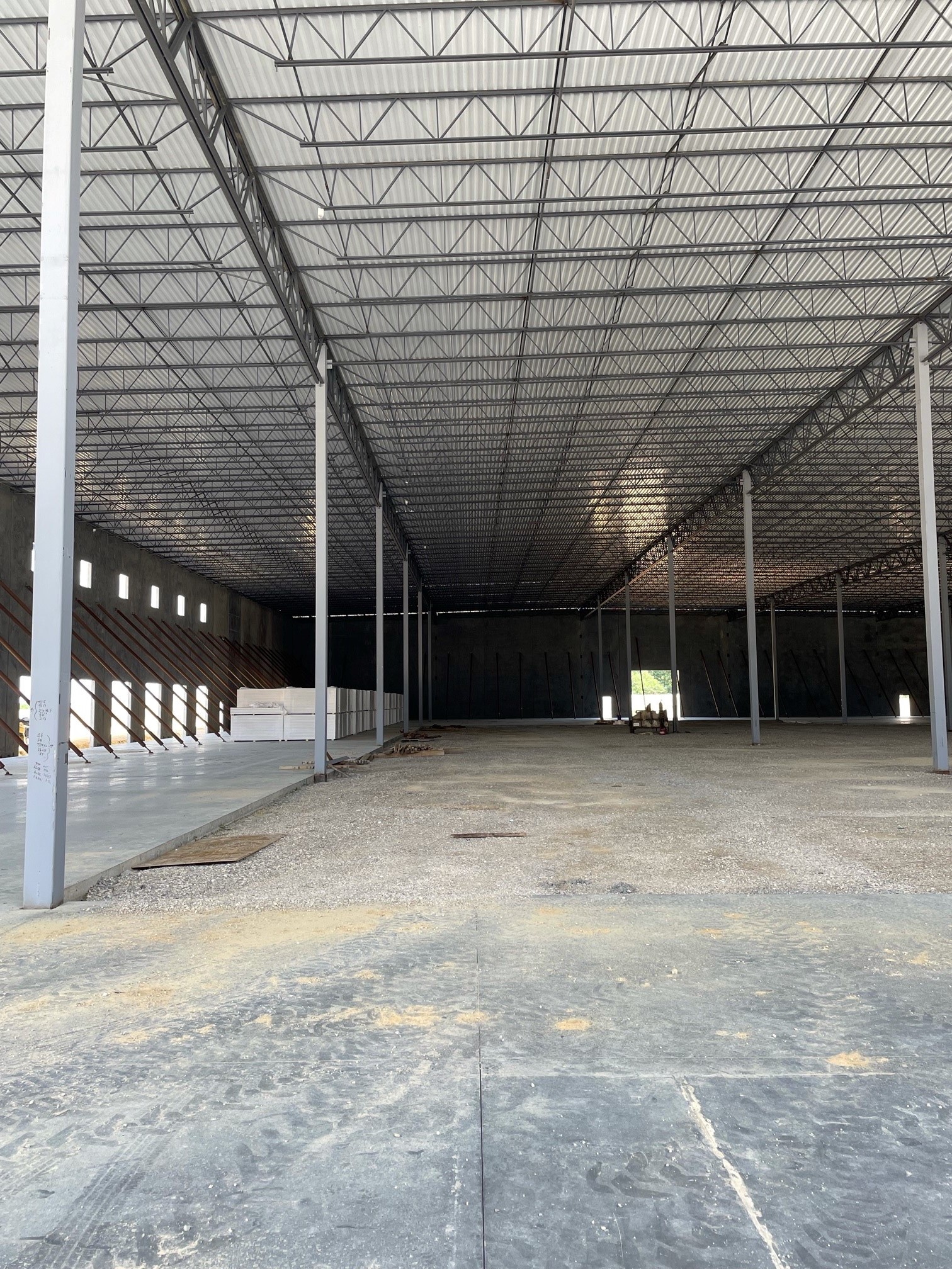 Evansville Regional Shell 100 Woodward Commercial Realty, Inc.